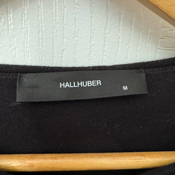 Short Cardigan - Picture 4 of 4